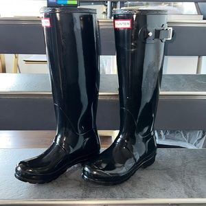 Hunter Tall rain boots